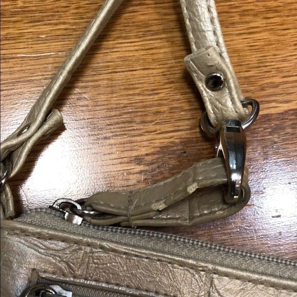 𝅺nicole by Nicole Miller Faux Leather Wristlet - Picture 6 of 15